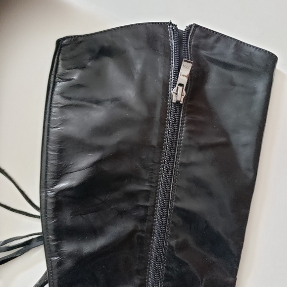 Laura Biagiotti | Leather Boots with Tassels - Picture 13 of 16